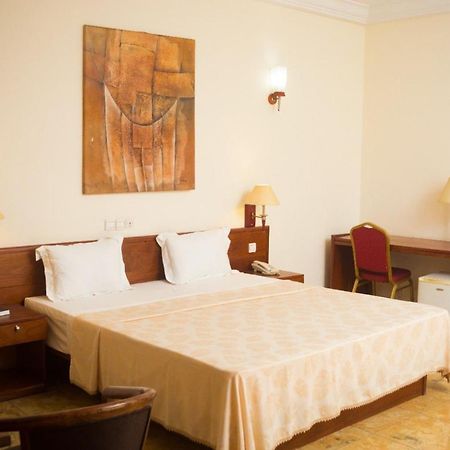 Hotel Marbella Lomé Eksteriør billede