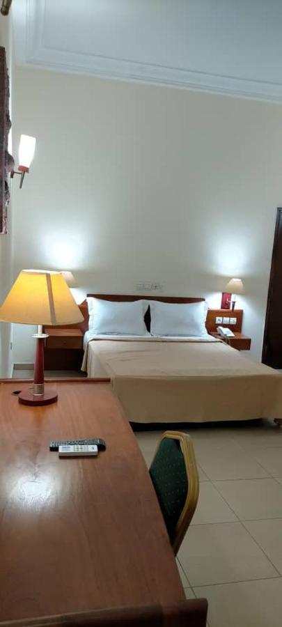 Hotel Marbella Lomé Eksteriør billede