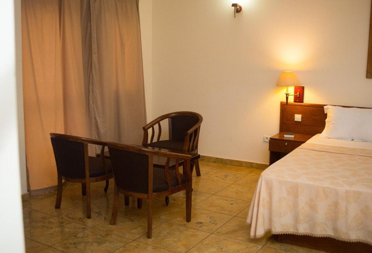 Hotel Marbella Lomé Eksteriør billede
