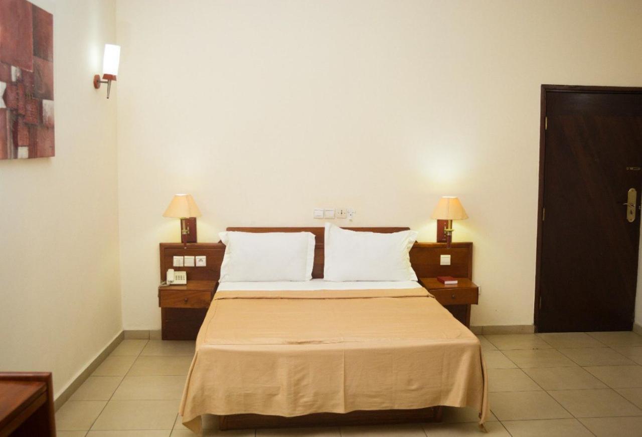 Hotel Marbella Lomé Eksteriør billede